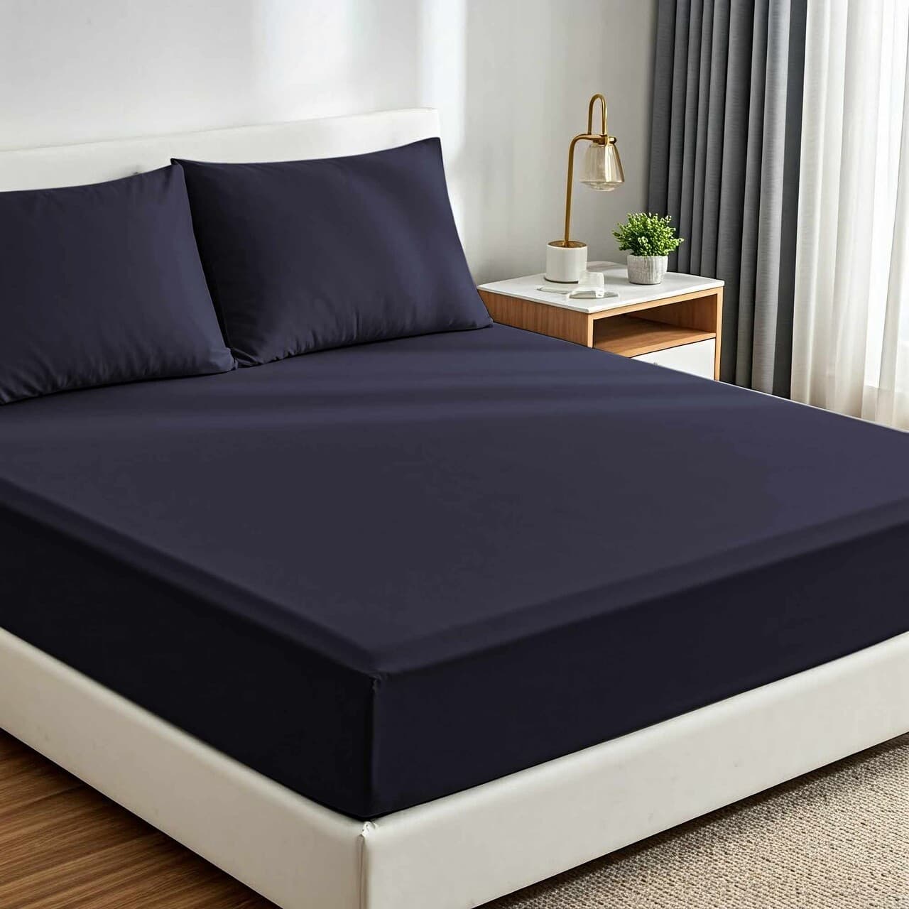 set de pat dublu cearceaf cu elastic si perne 3 piese l 039 essentiel maison muslin 180 albastru inchis