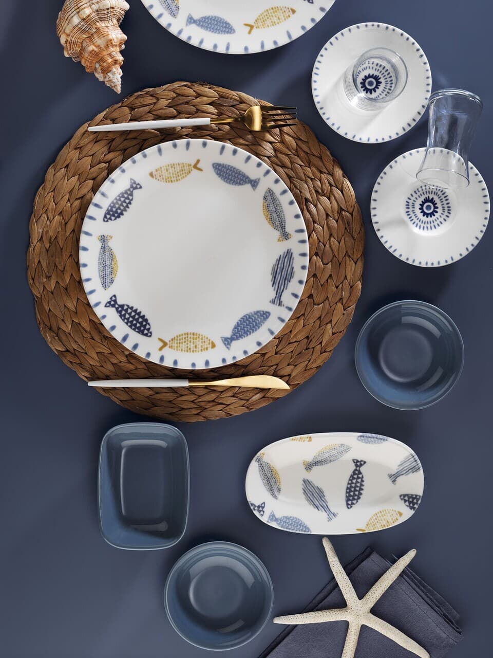 Set de mic dejun, Hermia, 868ARY1119, Portelan, Platou mic: 14 cm (2 bucati), Multicolor