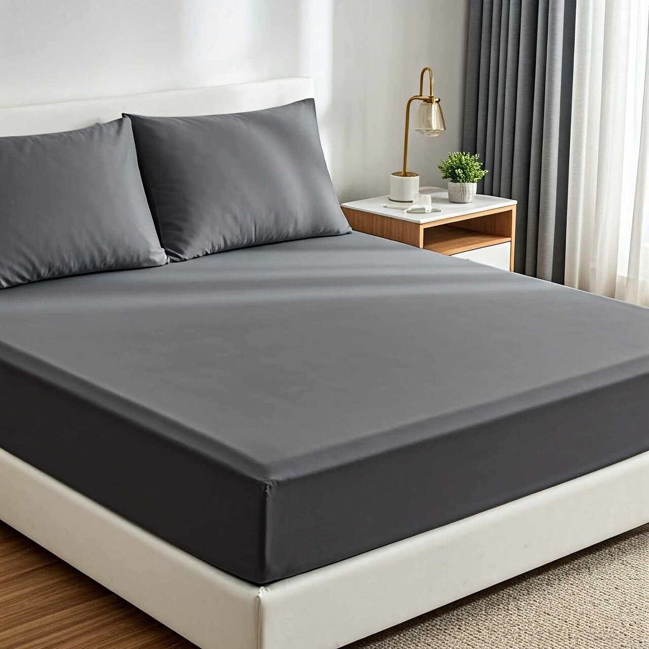 set de pat dublu cearceaf cu elastic si perne 3 piese l 039 essentiel maison muslin 180 gri inchis