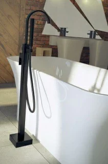 Baterie cada Besco Modern II cu montaj pe pardoseala, negru mat