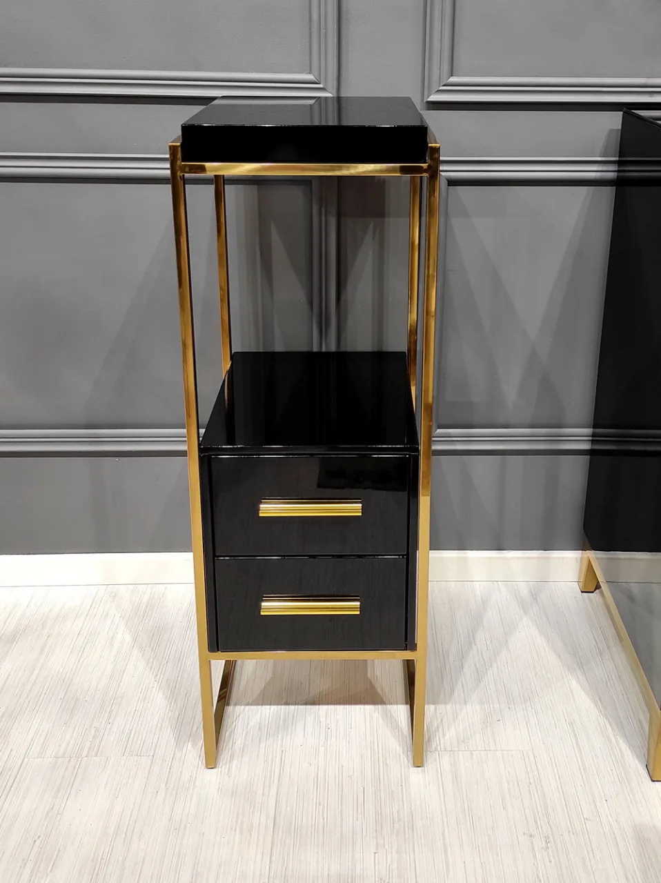 consola-rodez-iii-negru-gold-–-h103-cm23541 Consola Rodez III negru/gold – H103 cm - imagine 5